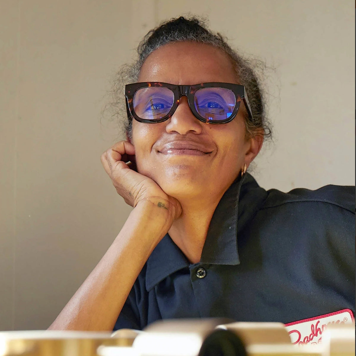D28 | Reading Glasses